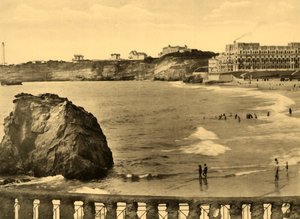 ビアリッツ-Hotel du Palais et la Baie、c1930。