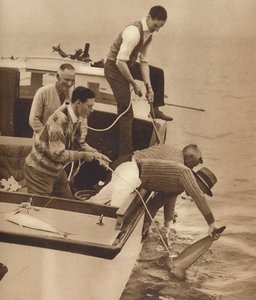 Big Game Fishing、ベイオブアイランズ、ニュージーランド、c1927、1937 作： Unbekannt