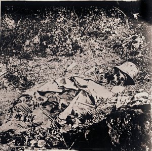 死んだドイツ兵の遺体、c1914-c1918 作： Unbekannt