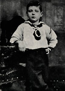 アイルランドの少年時代、1881年、1945年。 作： Unbekannt
