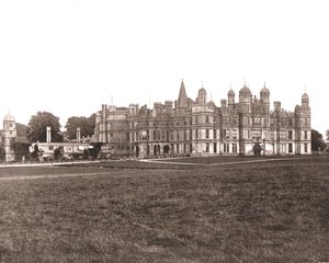 バーリーハウス、リンカンシャー、1894。 作： Unbekannt