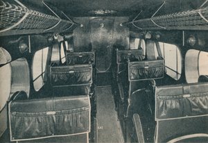 デハビランドDH86B複葉機のキャビン、c1934 c1937