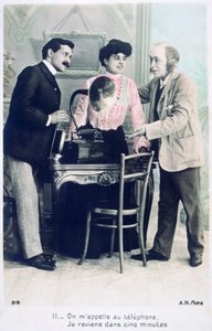 電話で私に電話してください、5分後に戻ります、c1900 作： Unbekannt
