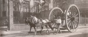 車軸の上ではなく重い物を運ぶ、1914 作： Unbekannt