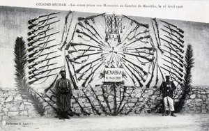 メナバ、コロンブベシャル、アルジェリア、c1910の戦いで捕獲された武器