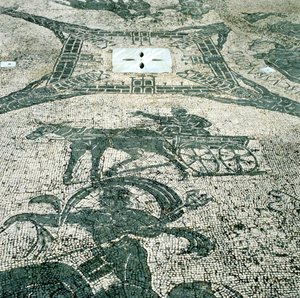 Chariotieer、モザイク、Cisarii、オスティア、イタリア、1世紀 作： Unbekannt