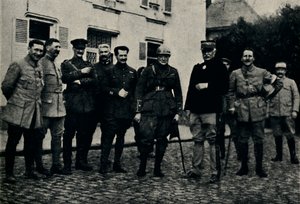 チャーチルは1915年、1945年にソンムの戦場を訪れます。