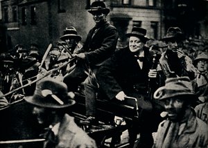 ベルファストのチャーチル再び、1926年、1945年。 作： Unbekannt