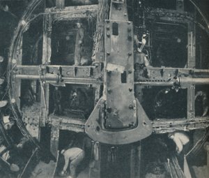 2つの国、c1935間の障壁を破壊する複合グレートシールド 作： Unbekannt