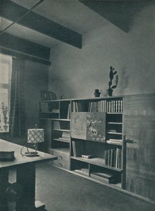 ハンスハートルが設計したライブラリのコーナー、c1927 作： Unbekannt