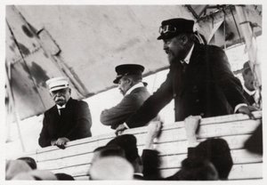 ドイツ、シュヴァーベンのツェッペリンゴンドラでツェッペリンとエッケナー博士を数えます。c1908-19171933 作： Unbekannt