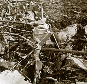 墜落した飛行機、アイヌ、フランス、c1914-c1918 作： Unbekannt