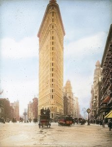 フラットアイアンビルディング（フラービルディング）。ニューヨークで最も古い高層ビルの1つ。 1905年頃 作： Unbekannt
