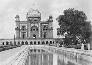 デリー。サフダルユングの墓、c1910。