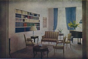 AndréDumuysによって設計された応接室は、リビングルームに隣接しており、リビングルームとは独立しています。