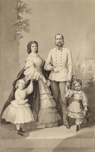 皇帝フランツジョセフ1世とエリザベス皇后とその子供たち...、1860年頃。 作： Unbekannt