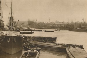 ロンドンのニーズに応える忠実な船：カスタムハウスからビリングスゲートまでのプール、c1935。 作： Unbekannt