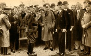 フランツフォンパーペンとクルトフォンシュライヒャー、1932年、1933年。 作： Unbekannt
