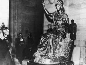 1940年10月、パリを占領したルーブル美術館を訪問するドイツ陸軍元帥フォンランシュテット 作： Unbekannt