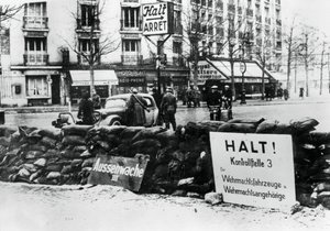 1940-1944年にパリを占領したドイツの検問所 作： Unbekannt