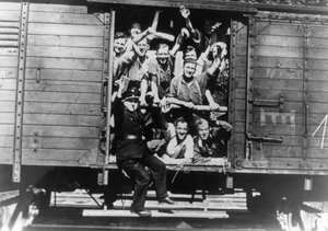 1940年8月、鉄道貨車、フランスのドイツの兵士