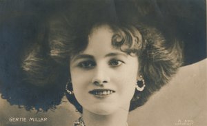 Gertie Millar、1879-952、c1930。 作： Unbekannt