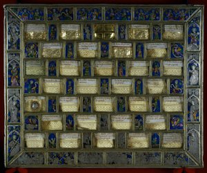 金細工師：シャルルマーニュのチェスゲーム（将棋）の形をした14世紀のスタウロテーク様式またはゴシック様式の聖遺物箱、モンペリエで作られた銀、金、電子メール。Roncesvalaux。ナバラ。スペイン。 作： Unbekannt