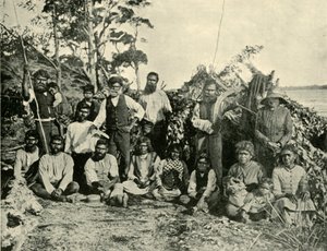 アボリジニの人々のグループ、タイアーズ湖、ビクトリア、オーストラリア、1901。