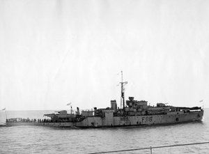 HMSアメジスト、長江での行動後、1949年4月20日 作： Unbekannt