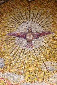イタリア・ガリポリのジェス教会の聖霊のシンボルのモザイク 作： Unbekannt