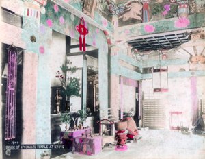 京都の清水寺の内部 作： Unbekannt