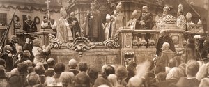 1916年12月30日、1916年にブダペストで戴冠式の宣誓をしたチャールズ4世王。 作： Unbekannt