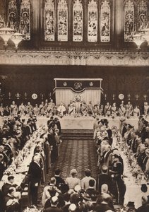 ジョージ6世とエリザベス女王、1937年の戴冠式を祝う昼食会に出席