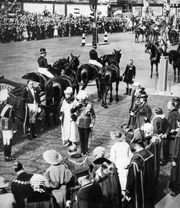 ジョージ5世と北ロンドン区のメリルボーン市長、シルバージュビリー、1935年