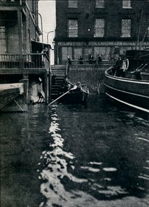 バトルブリッジの階段を去る、ロンドン、c1900 1901