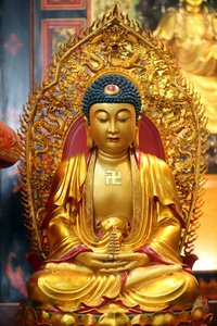 Leong San buddhist temple.黄金の仏像。シンガポール 作： Unbekannt