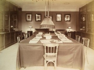 図書館、文学と芸術の協会の家、ロシア、1910年代 作： Unbekannt