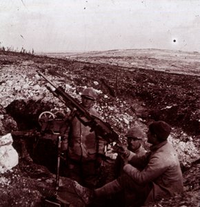 機関銃、ケンメル山、フランダース、ベルギー、c1914-c1918 作： Unbekannt