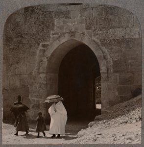 ヘロデ門、エルサレムに入るマホメダン女性、c1900 作： Unbekannt