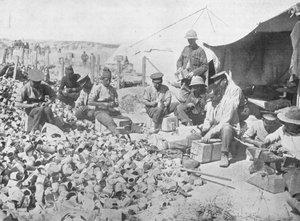 ガリポリでブリキ缶から爆弾を作る、1915 作： Unbekannt