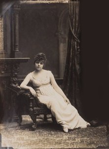 Maria Konstantinovna Bashkirtseva 1858-1884、1880年代初頭。 作： Unbekannt