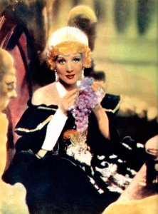 マレーネ・ディートリッヒ、ドイツ生まれのアメリカ人女優、1934-1935 作： Unbekannt