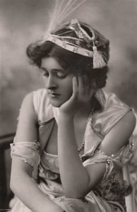 ミス・ゼナ・デア、1887-1975、c1930。 作： Unbekannt