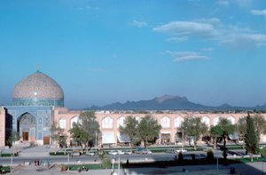 イランイスファハン、シェイクルトフラーのモスク 作： Unbekannt