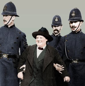 1914年、ロンドン、ハイドパークで逮捕されたフローラドラモンド夫人。1935年。
