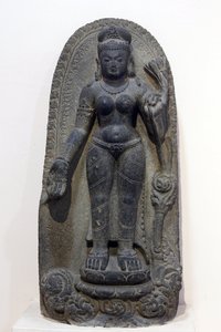 インド国立博物館（デリー）。タラパラ、紀元8世紀、ビハール州。石。インド。 作： Unbekannt