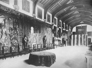 ナワース城、カンバーランド-カーライル伯爵、1910年 作： Unbekannt