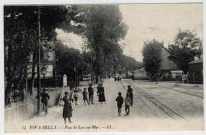 ノルマンディー、カルヴァドス（14）、ウイストレハム：リヴァ・ベラ（Riva-Bella）のリュック・シュル・メールの通りの風景 - ポストカード 19世紀後半から20世紀初頭 作： Unbekannt