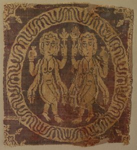 チュニックからのヌードの女性ダンサー、700年代。 作： Unbekannt