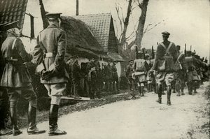 オフトゥザトレンチズ、1919年。 作： Unbekannt